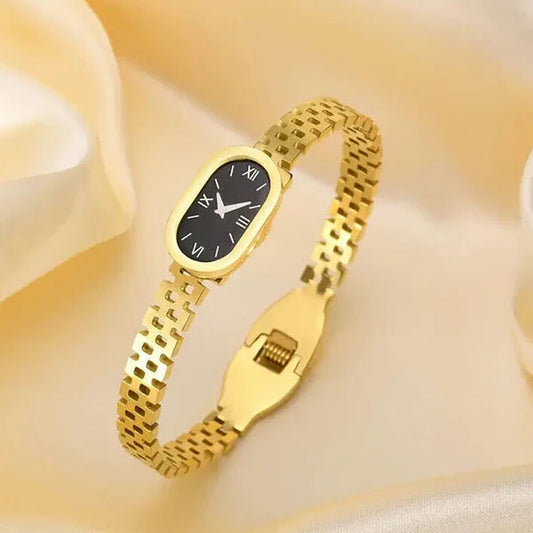 Gold Bracelet Watch for Women – Elegant Black Roman Dial Fashion Timepiece